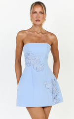 Moana Mini Dress - Strapless Floral Embellished Structured Dress In Soft Blue